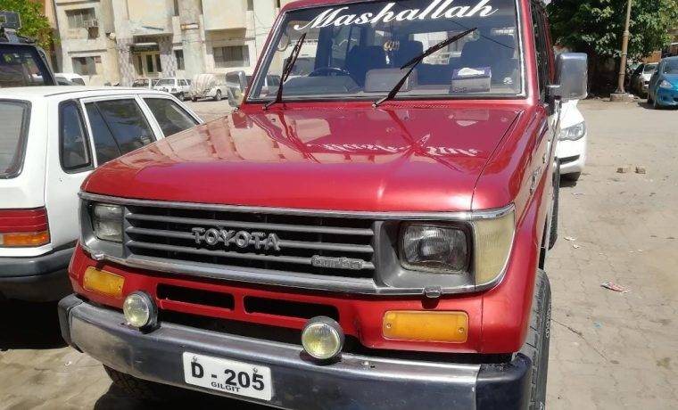 5 Door Land Cruiser For Rent in Pakistan